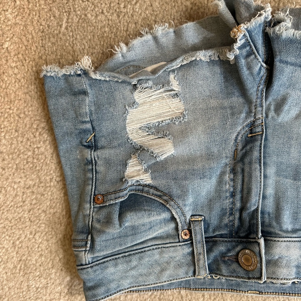 American Eagle outfitters distressed, jean shorts - Picture 3 of 8